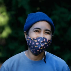 Autostraddle Hands Mask